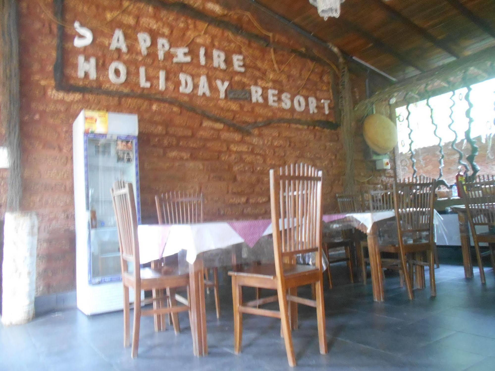 Sapphire Holiday Resort Ratnapura Exterior photo